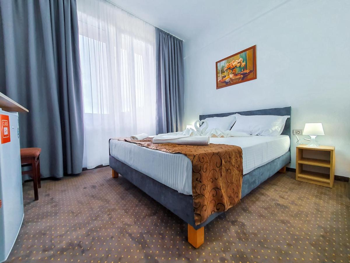 Hotel Decebal Eforie Nord Exteriör bild
